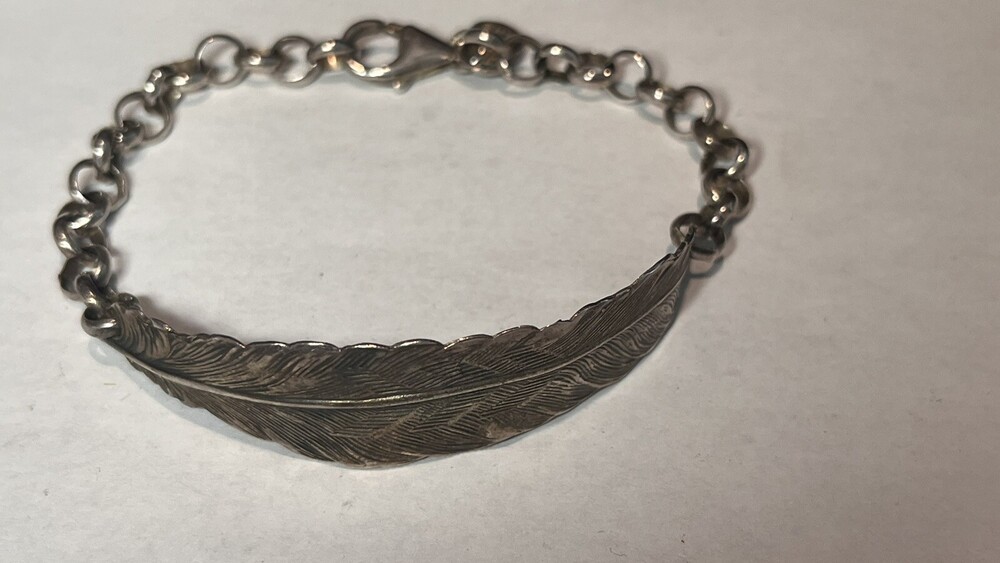 Beautiful Ezi Zino Feather Solid Sterling Silver 925 Bracelet 8"